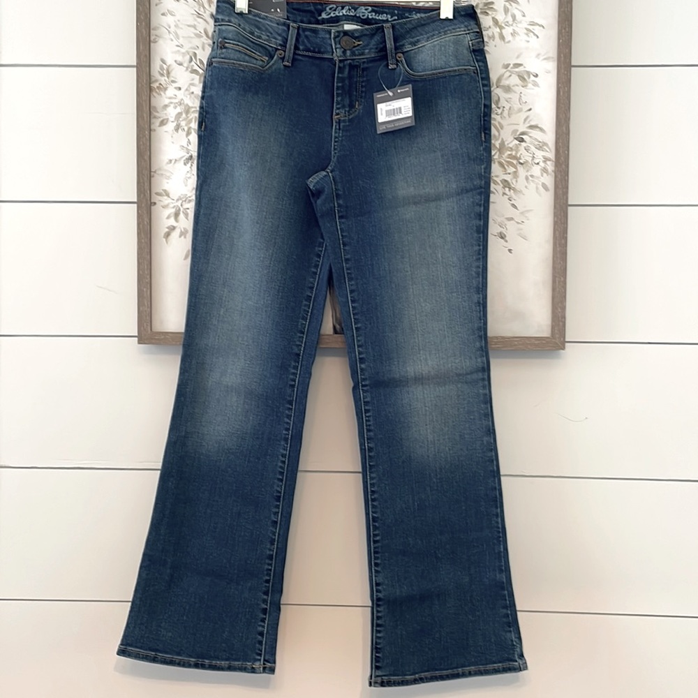 Eddie Bauer Stayshape Bootcut Jean. Indigo Blue. 2P.  NWT.
